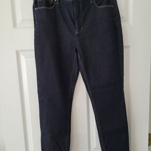 White House Black Market The Skinny Ankle Jean Size 8